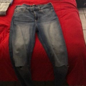 DARK HIGH WASTED HOLLISTER JEANS